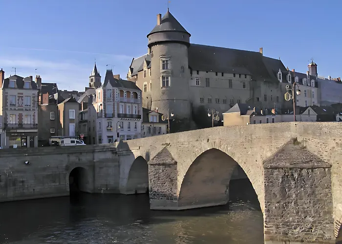 Appartement L'envolée, Proche Gare Sncf, Confort, Netflix Laval (Mayenne)